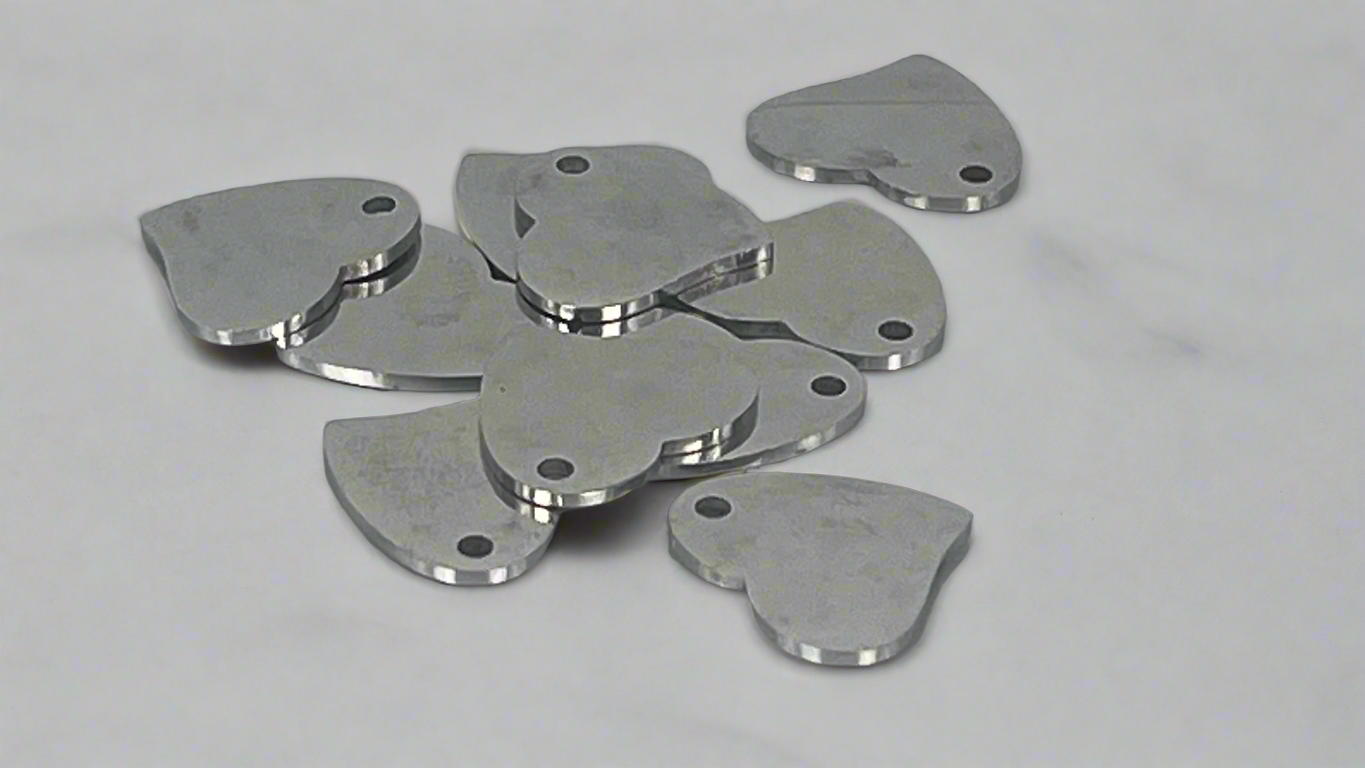 Heart charms (10 peices)