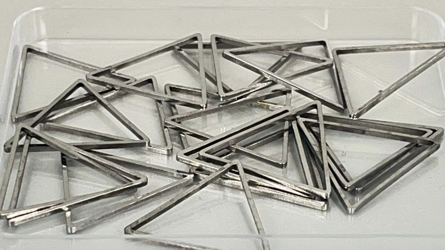 Shapes - triangle silver/gold (20 pieces)