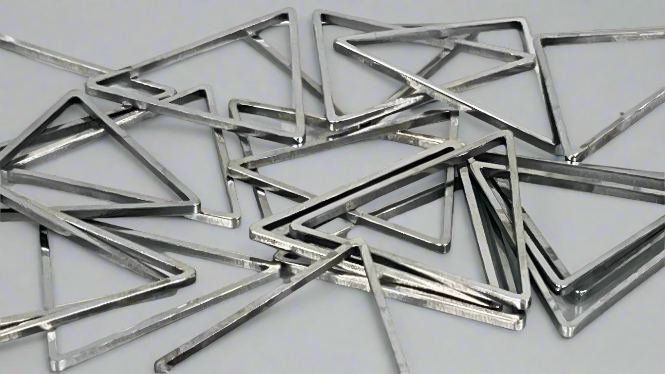 Shapes - triangle silver/gold (20 pieces)