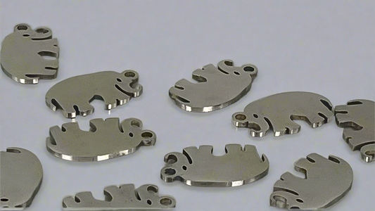 Elephant charms (10 pieces)