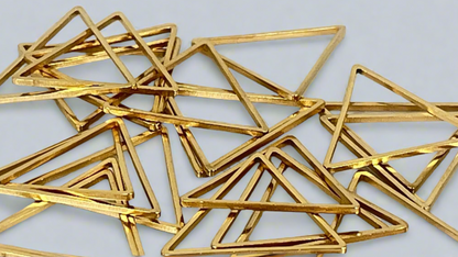 Shapes - triangle silver/gold (20 pieces)