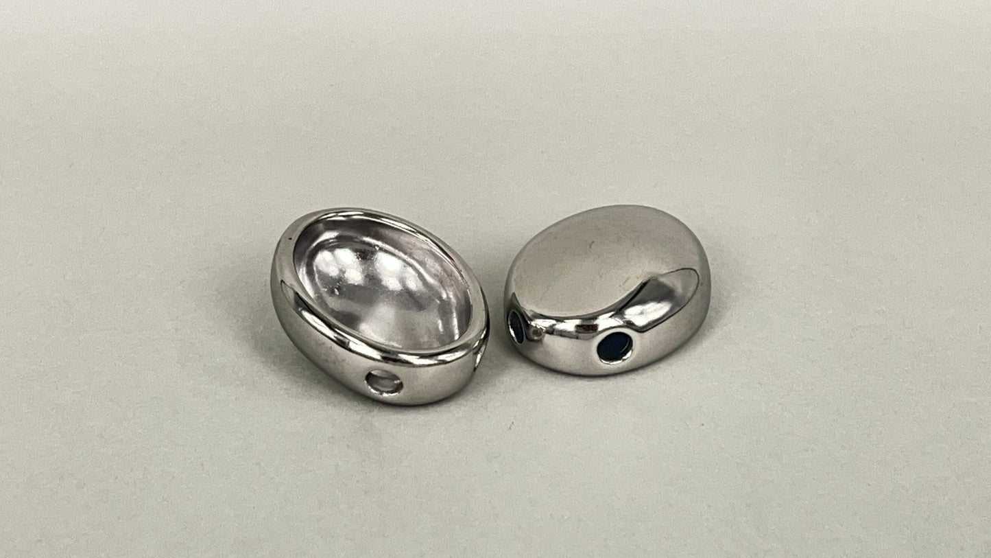 Oval pendants (2 pieces)