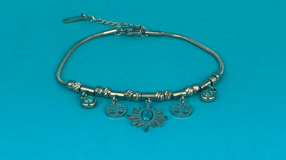 Charm bracelet