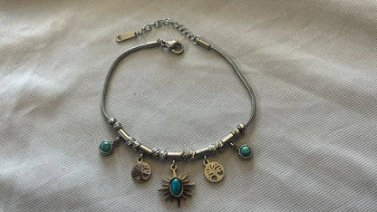 Charm bracelet