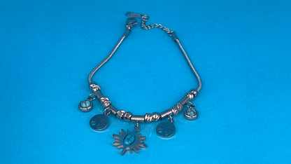 Charm bracelet