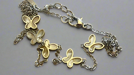 Butterfly necklace OX179