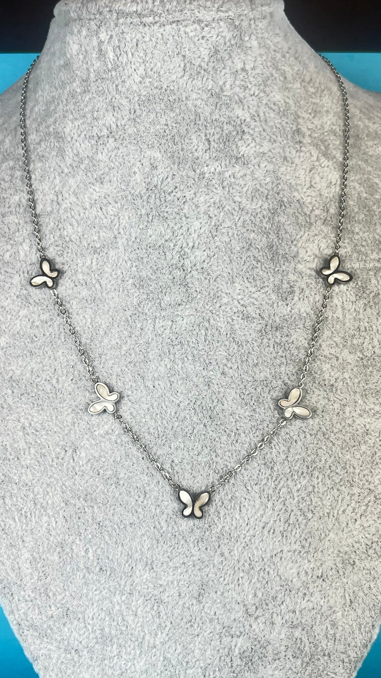Butterfly necklace OX179