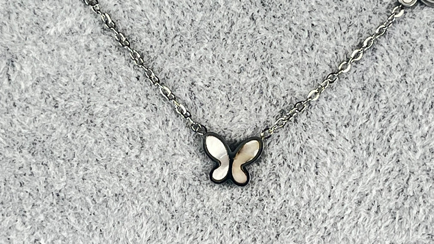 Butterfly necklace OX179