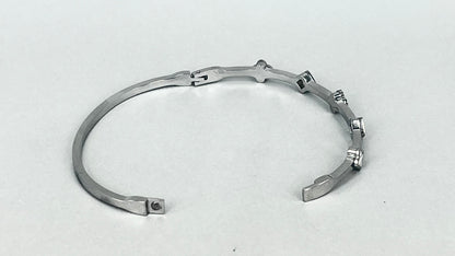 Studded bangle OB-57